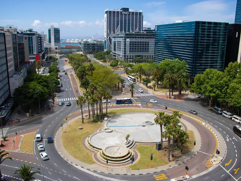 Heriot woncom city apartments  Studio 10.4