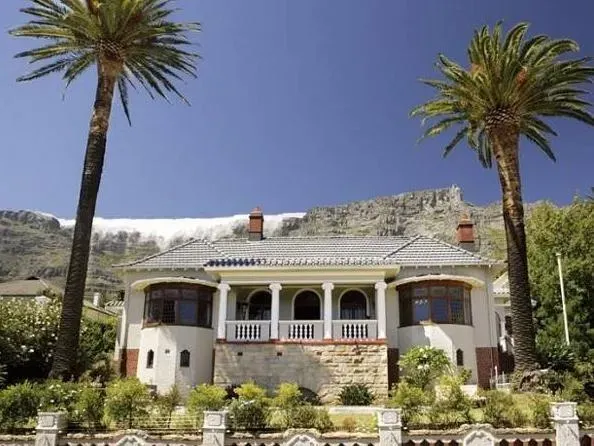 Cape Riviera Guesthouse