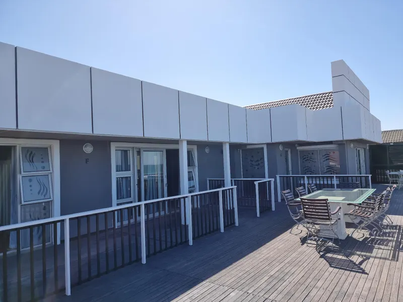 AN ARCHITECTURAL BEAUTIFUL DESIGN LUXURIOUS VILLA