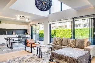 Bahati Executive Pad