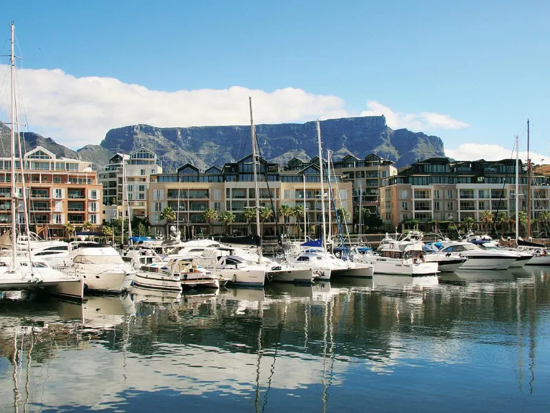 Two Bedroom Apartment - fully furnished and equipped