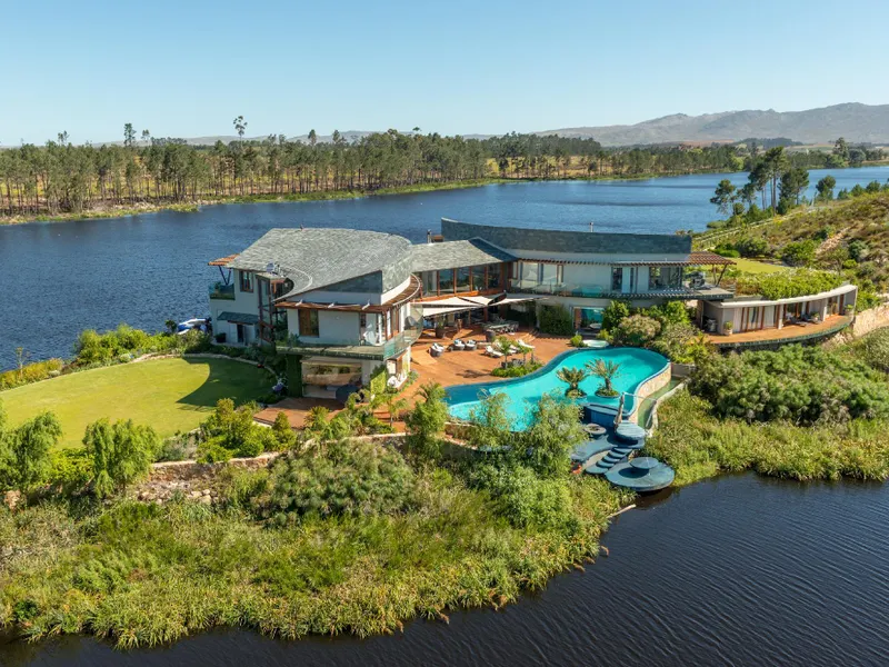 Lothian House & Vineyards