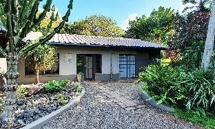 Nkawu Cottage (vervet monkey in zulu)