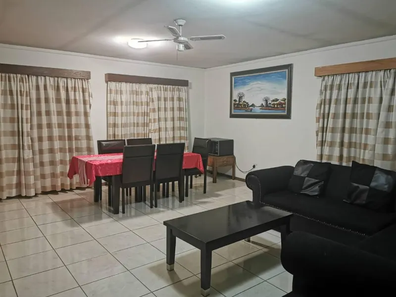 Charming Tshwane BB with Secure Entrance  Central AC