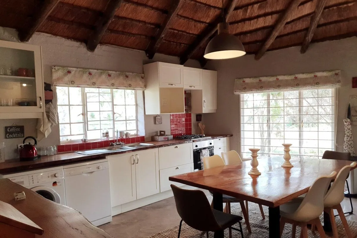 Kyalami Country Cottage, home away from home