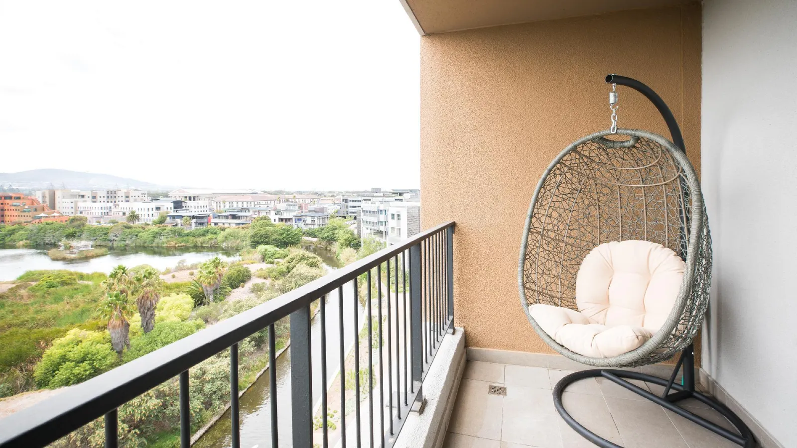 Unit 610 Waters Edge