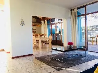 Villa V Milnerton Self Catering Accomodation – exterior or main view, Cape Town