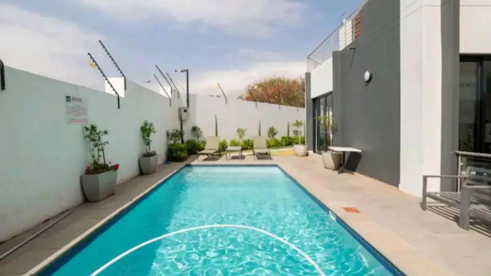 The Oasis 92 on New Midrand