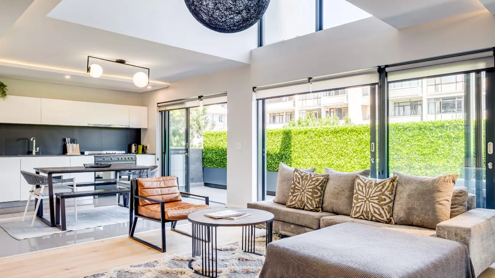 Bahati Executive Pad