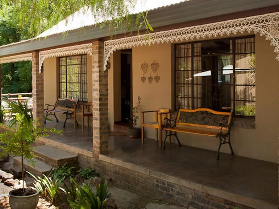 Cunningham Cottage Guest House