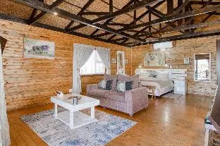 Abendruhe Lodge Cabin 1