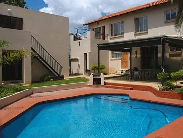 Louhallas Accommodation