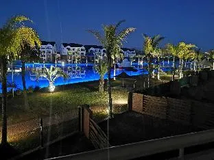 The Lagoon View (The Blyde) 