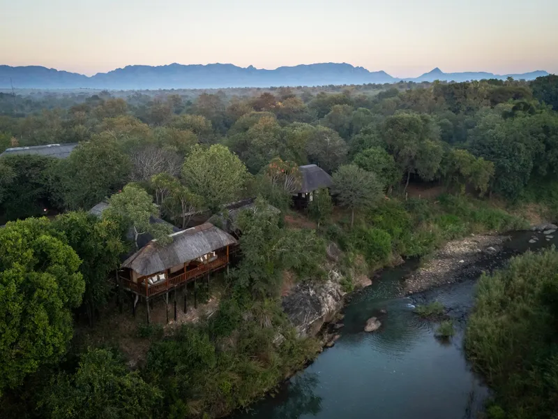 Karongwe River Safari Lodge