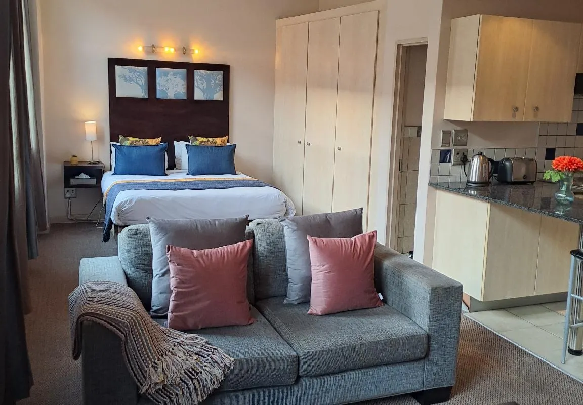 Cloud Ink @Mapungubwe 