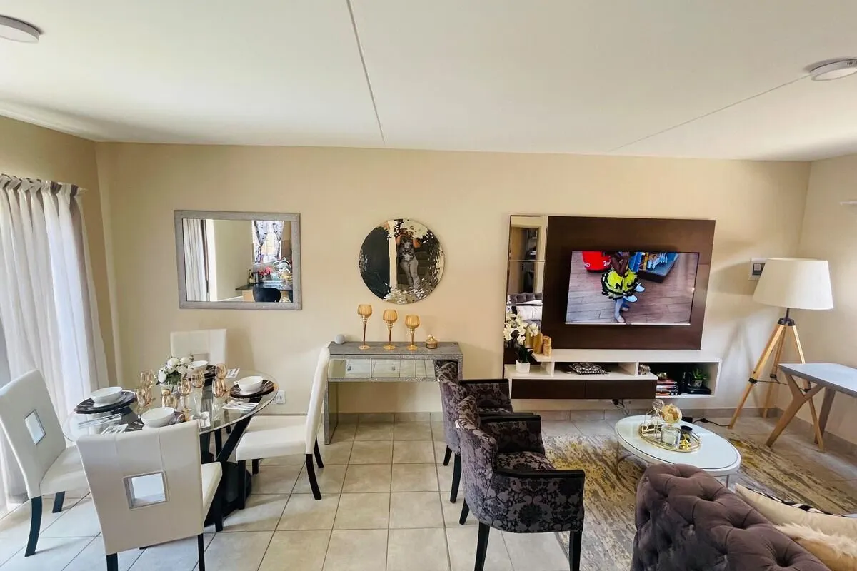 Mello's 3 Bedroom Villa