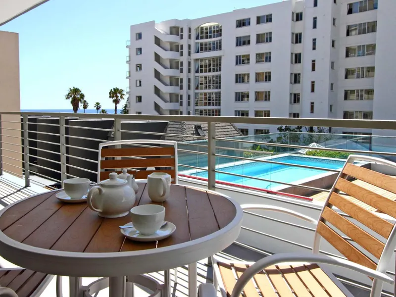 Comfort Meets the Coast at Fairmont 201