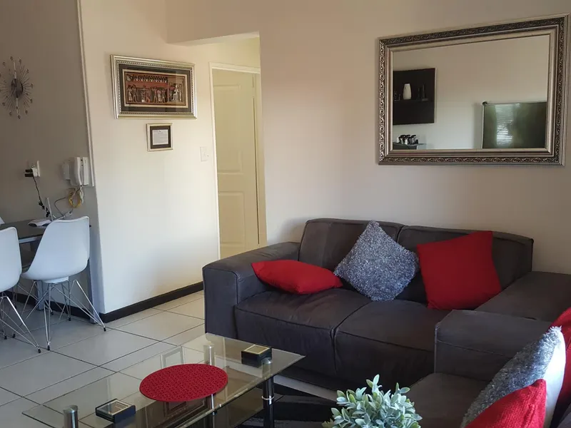 Strelitzia - Modern 2 bedroom apartment