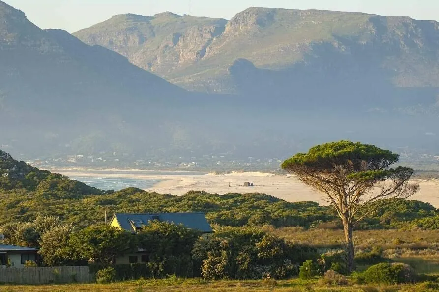 Kommetjie Villa, Beachfront Estate