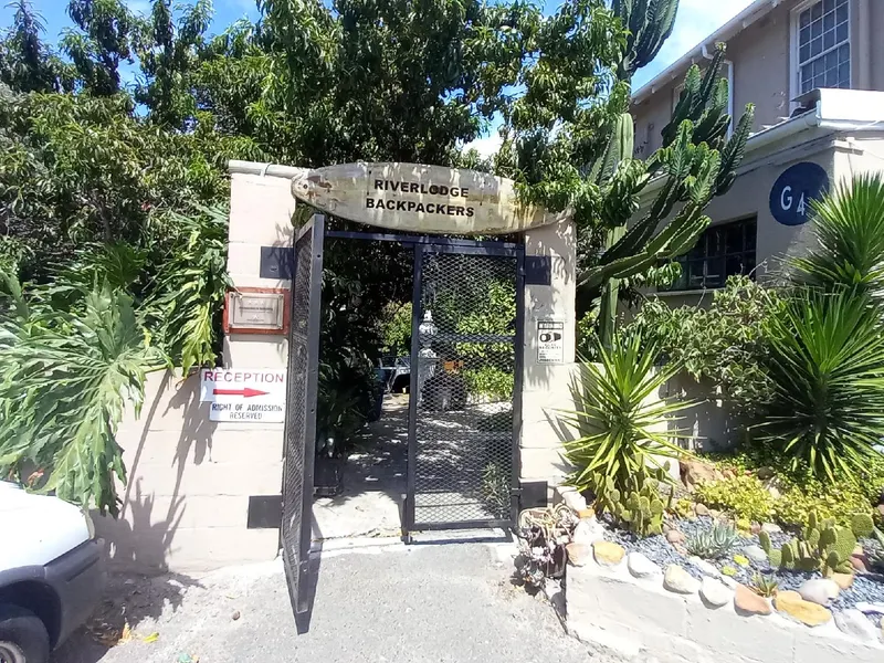 Riverlodge Backpackers