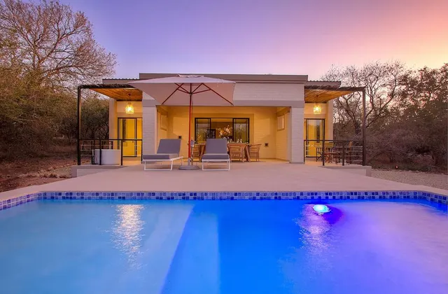 MRLTH. Luxury Safari Villa