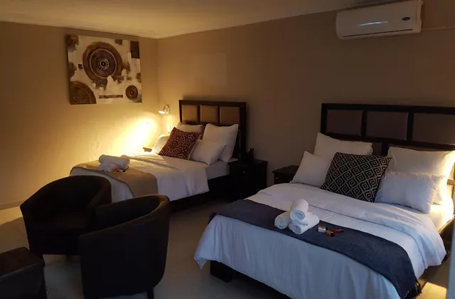 THE ROYAL PRIME GUEST LODGE