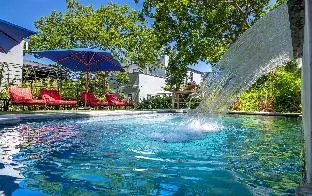 La Fontaine Guest House