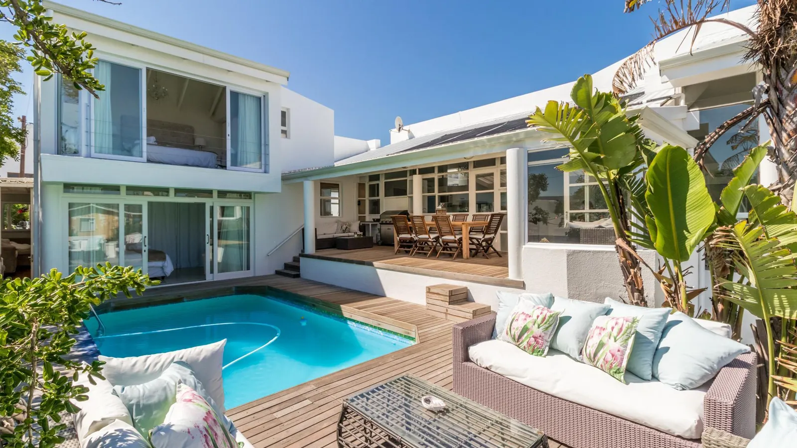 Blouberg White Waves Beach House 