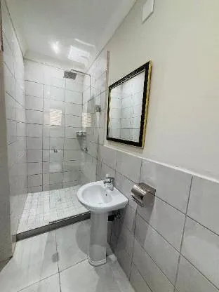 The Pillows Suites Guest House Waterkloof Ridge – photo 5, Entire House in Pretoria