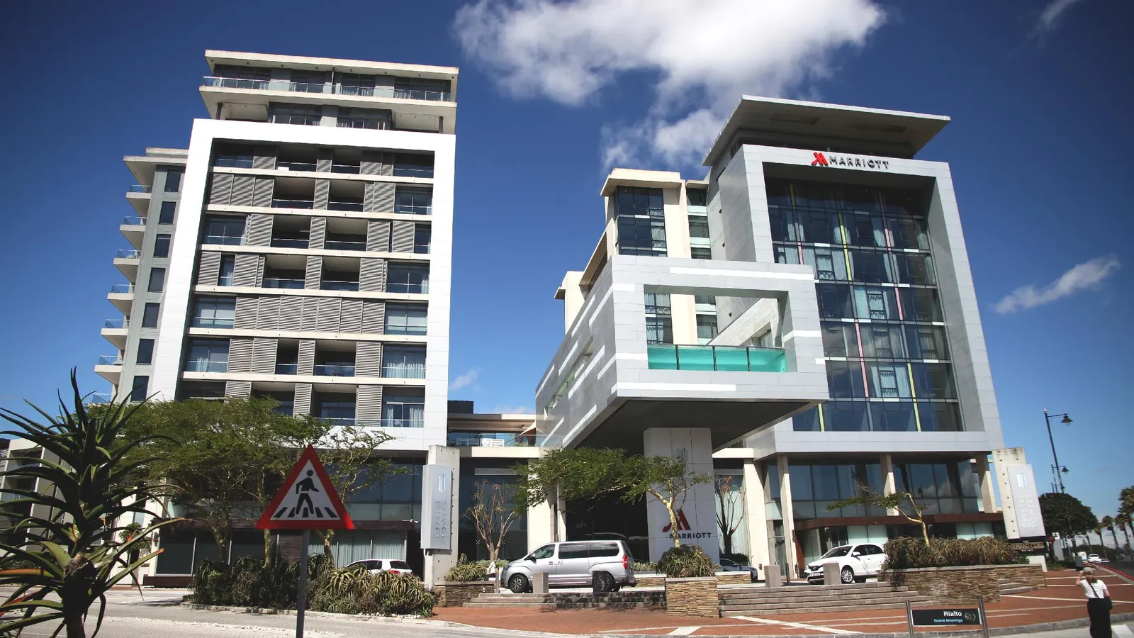 The Residences Crystal Towers