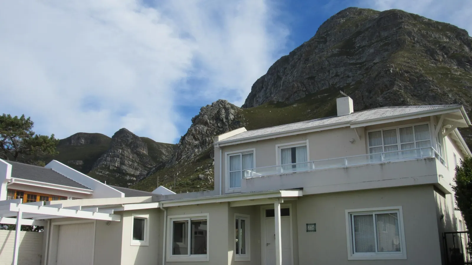 Kingfisher Beach House