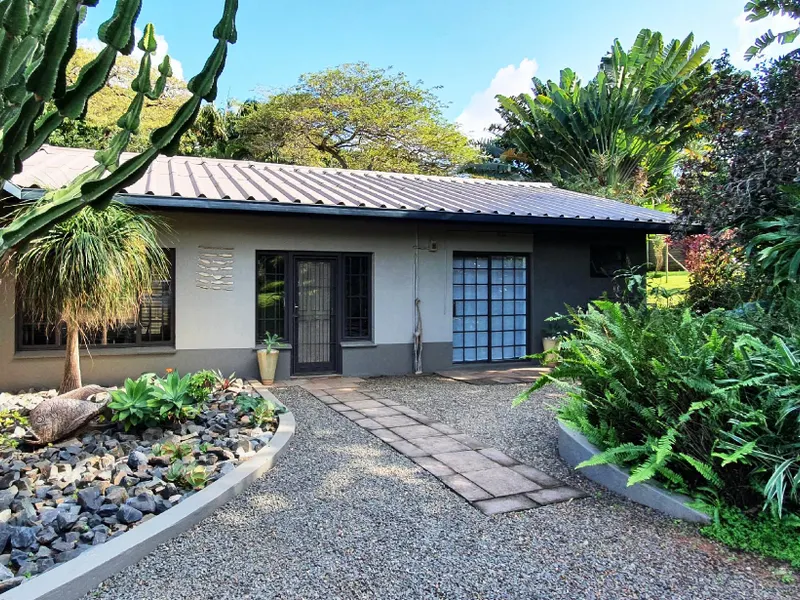 Nkawu Cottage (vervet monkey in zulu)