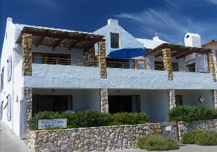 Kleinzee Oceanfront Guest House