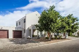 Little nest – photo 2, Entire House in Oudtshoorn