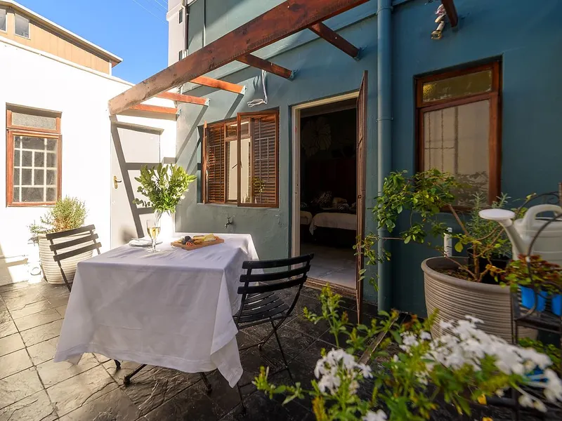 Leeuwenzee Guesthouse