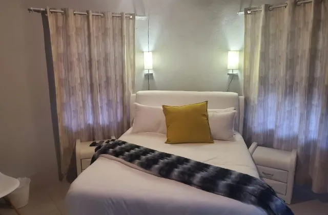 Peaceful Stay in bela bela on special deals4 Dec