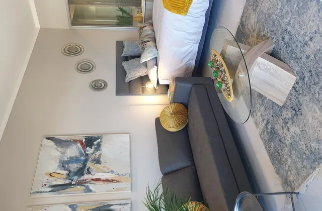 Affordable Upmarket Accomadation