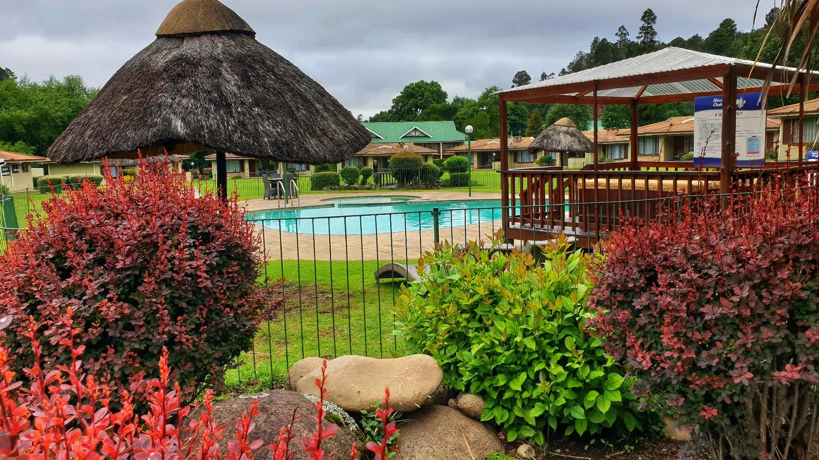 Gooderson Leisure Riverbend Chalets Self Catering