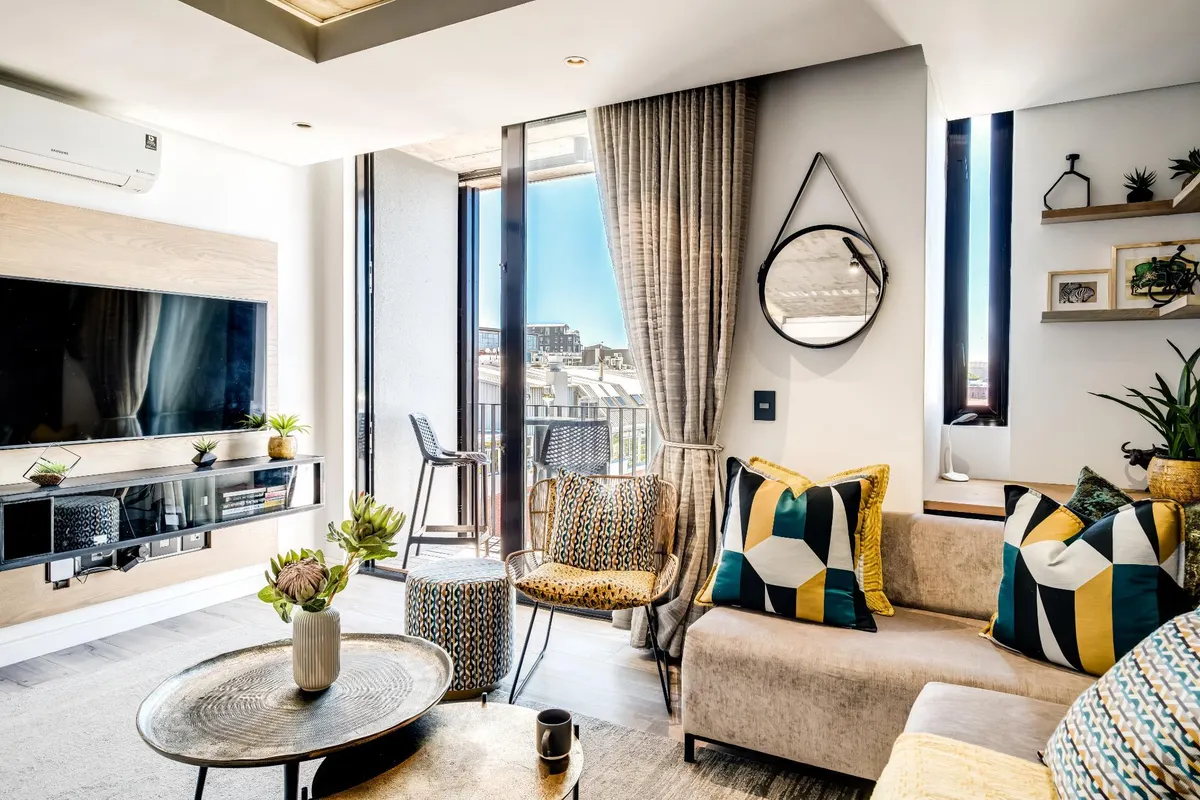 Beautifully Decorated Cape Town Apartment  Urban S