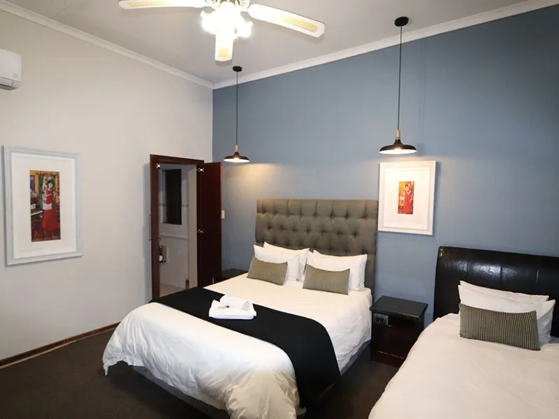 Twin Room at Lala Dene Lodge, Bloemfontein