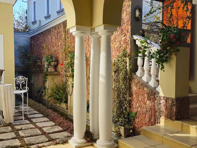 Villa Lugano Guest House