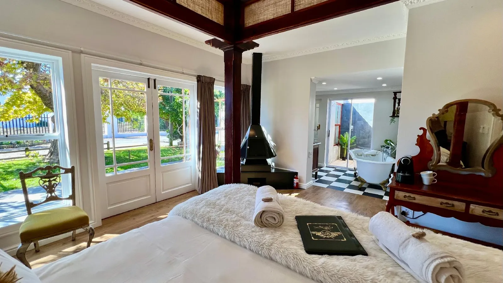 Goblins Creek Guest House