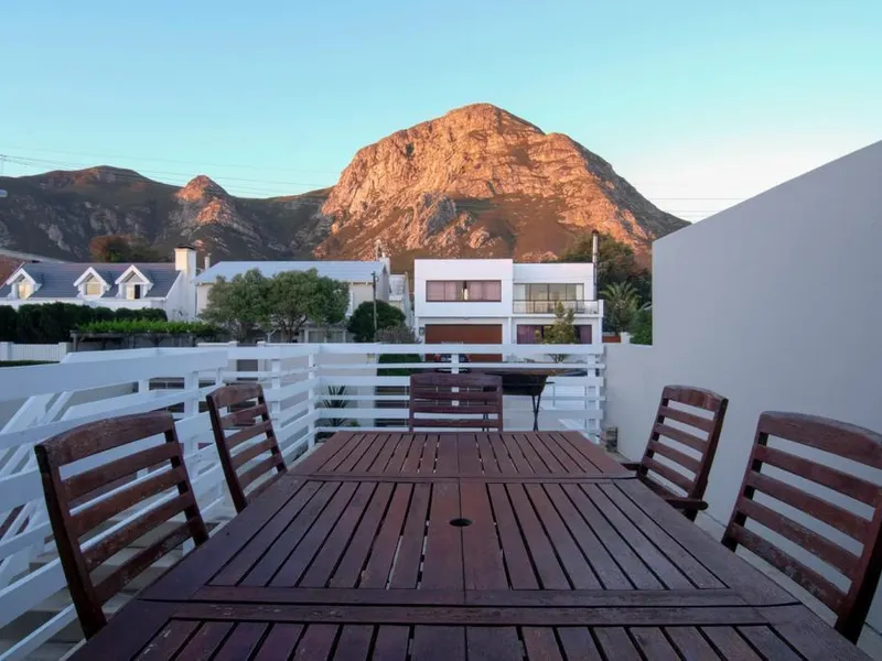 The Ocean Breeze Haven