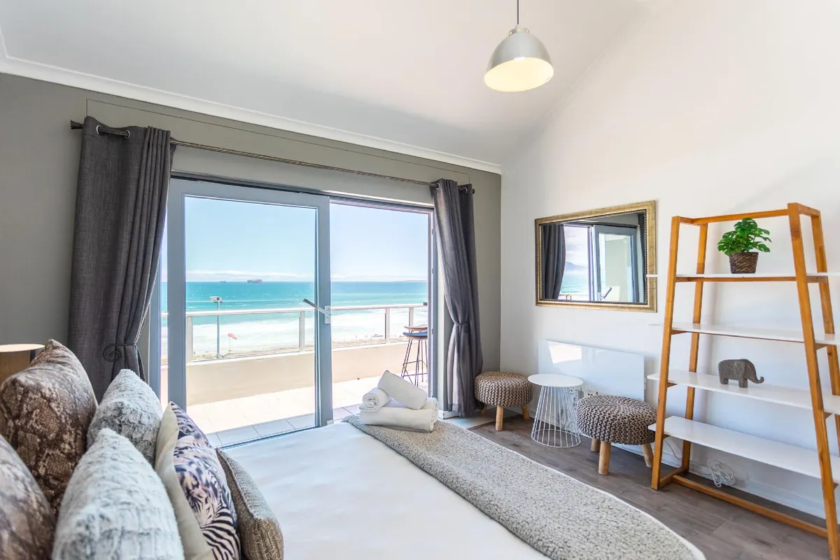 Sea Spray B403 by CTHA