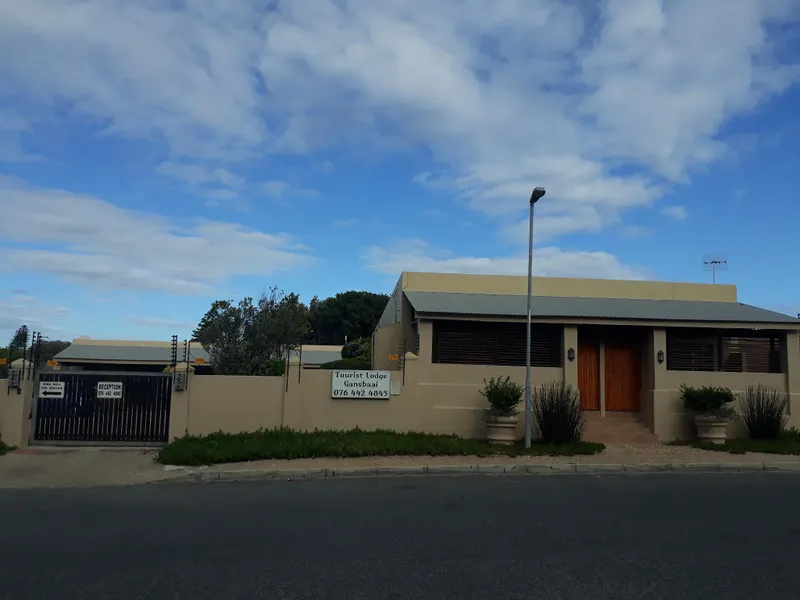 Tourist Lodge Gansbaai