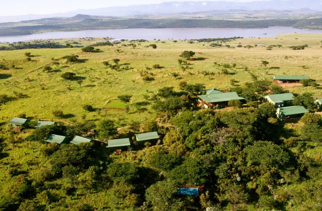 Three Tree Hill Lodge