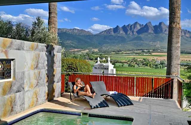 Val du Charron Coach House