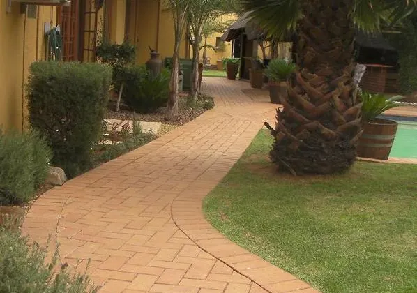 3 Brothers Bed and Breakfast