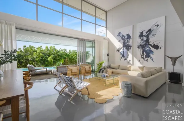 Casa Bentley, Umvumvu Drive, Simbithi Estate