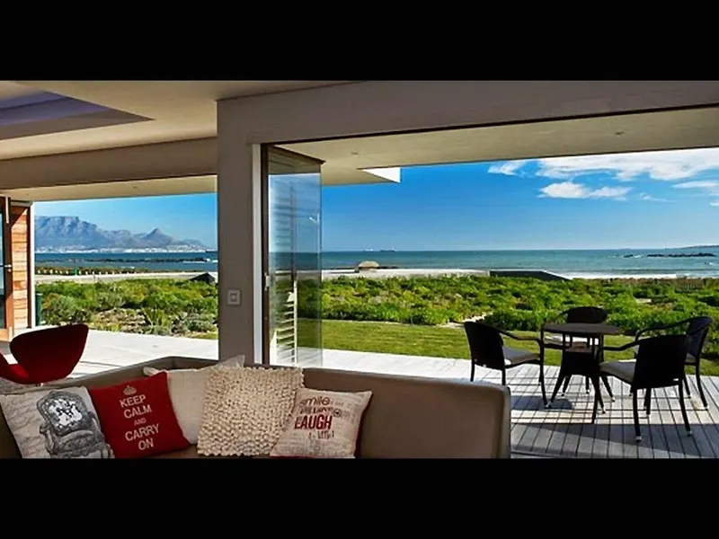 Unique 5 bedroom villa at Big Bay Beach